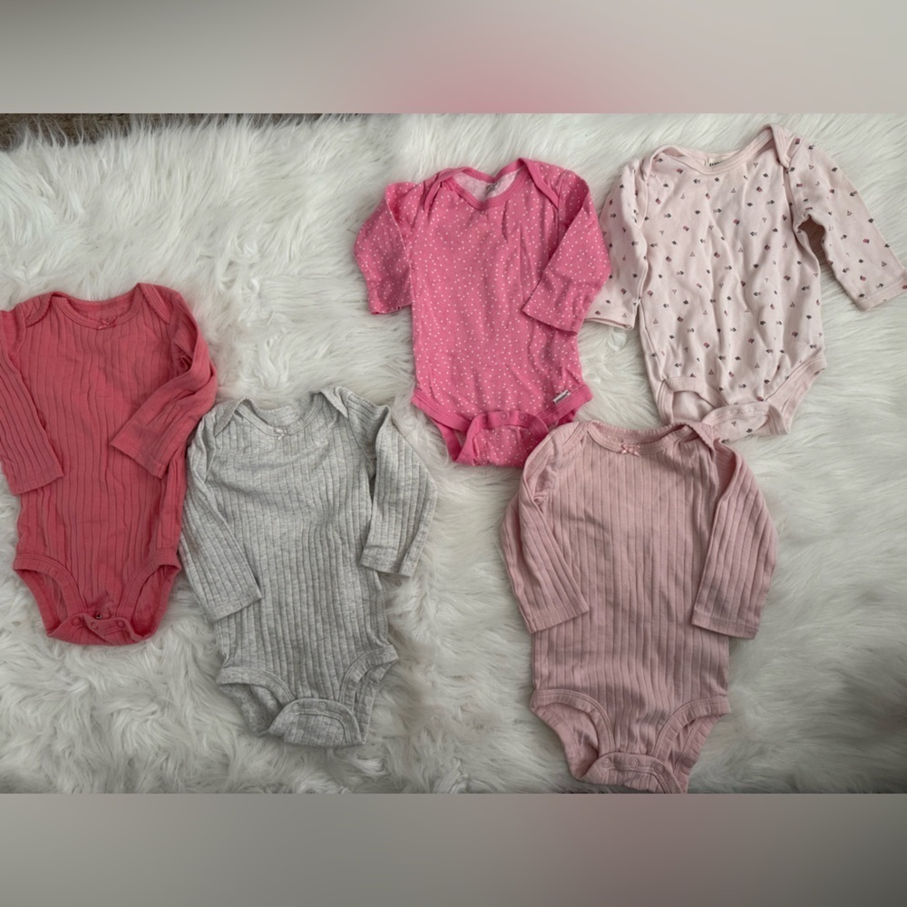 Bundle of 6-9 months girls (19 items) - Picture 6 of 6